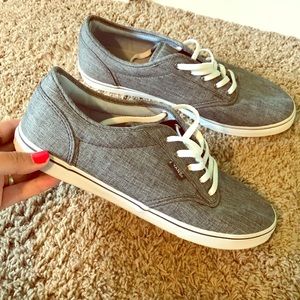 Vans - Size 9.5 NEW